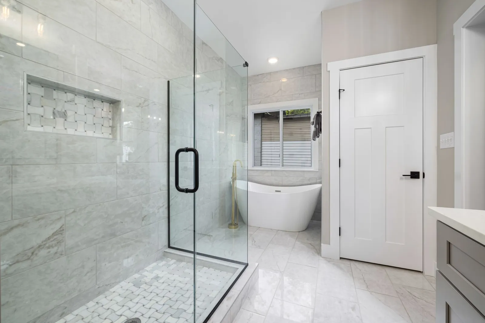 Bathroom Renovation Visualization with AI
