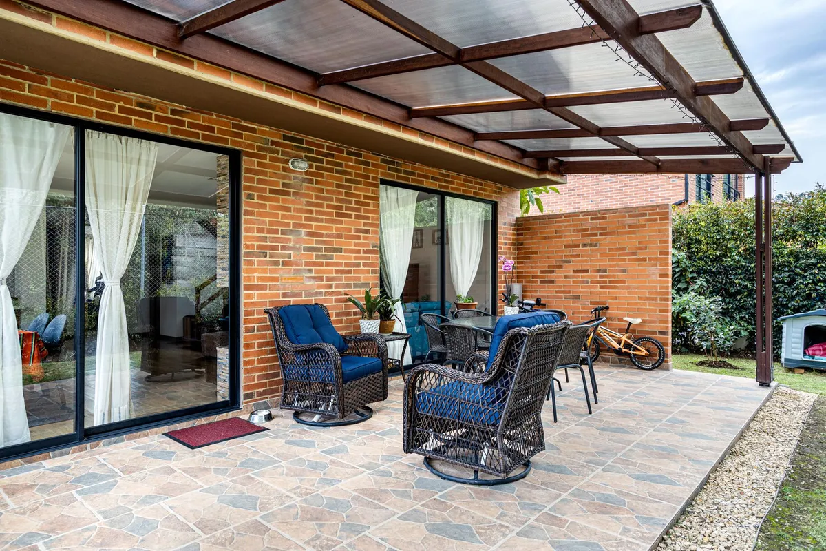 Biophilic indoor outdoor space with plants and natural light